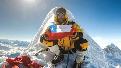 Juan Pablo Mohr en la cumbre de Manaslu en 2018 (8,156 msnm)