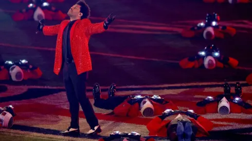 The Weeknd se encargó del show de mediotiempo del Super Bowl LV.