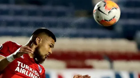 El defensa chileno vuelve a las canchas. River Plate debuta esta temporada en un partido de Copa Argentina.