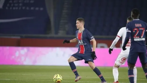 Ander Herrera evita añadir polémica al tema de Lionel Messi al PSG.