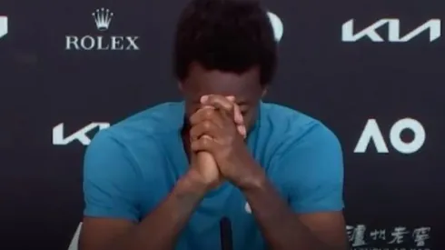 Gael Monfils llorando tras perder en su debut en el Australian Open