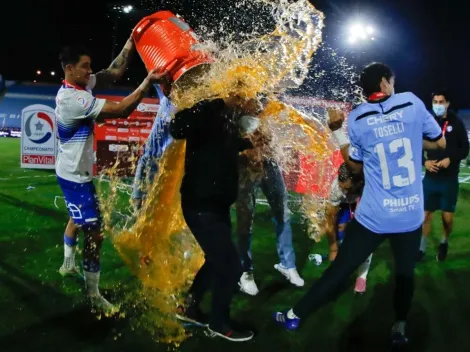 Zampedri y Dituro dejan todo mojado a Ariel Holan