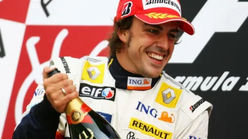 Alonso estaría con múltiples fracturas.