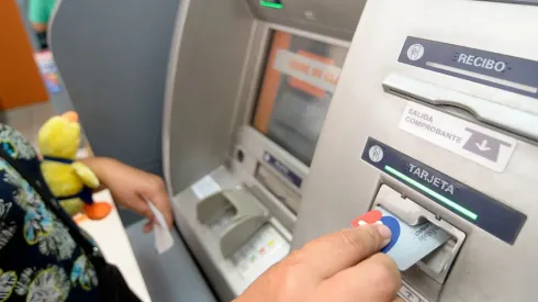 A través del sitio web bonospendientes.cl puedes saber si existe algún beneficio que no has cobrado.