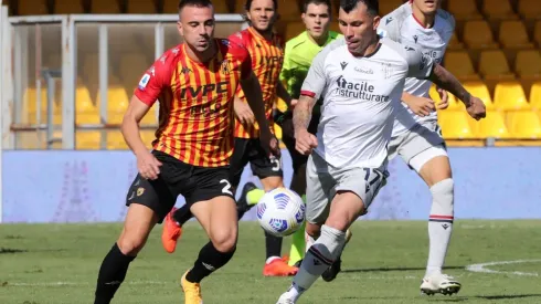 Gary Medel ha tenido una complicada temporada en Bologna.