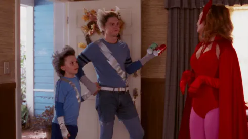 Evan Peters se lució como Quicksilver en el último episodio de "WandaVision", pero está lejos de ser el "misterioso invitado" que tendrá la serie de Marvel.