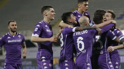 Erick Pulgar celebró con goleada su titularidad con la Fiorentina.