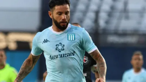 Eugenio Mena se encuentra aislado y cumpliendo protocolos.