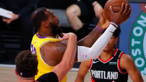 LeBron James quiere llevar a una nueva victoria a los Lakers.