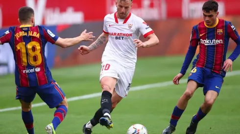 Pedri estará afuera un par de semanas con Barcelona.