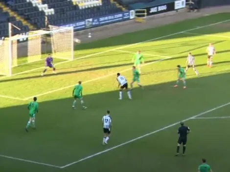 Candidato al Puskas: taco aéreo tipo escorpión en Inglaterra