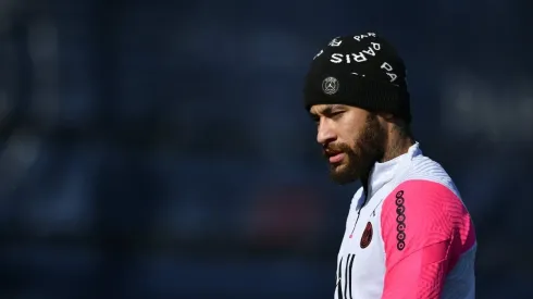 Neymar regresó a los entrenamientos del PSG.
