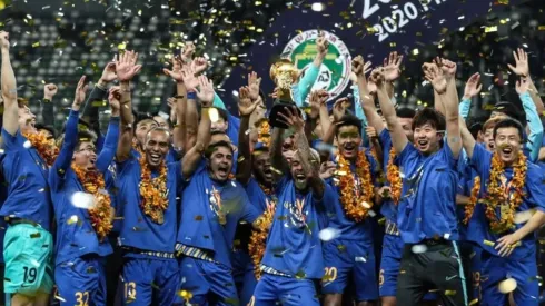 El Jiangsu celebrando el título de la temporada 2020