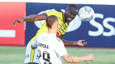 Waterman enfrentó a Colo Colo en el partido de promoción en Talca