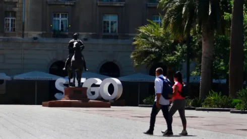 Santiago retrocede a Transición