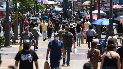 12 comunas de la RM retrocedieron a Fase 2