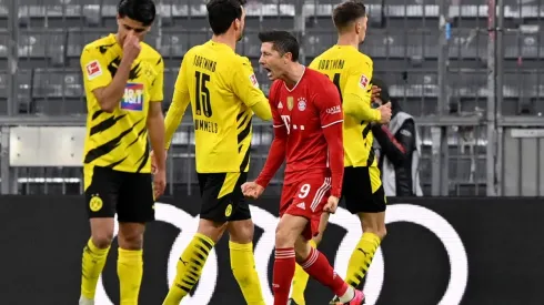 Robert Lewandowski empata el clásico alemán con doblete.