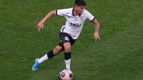 Araos volvió a jugar en Brasil