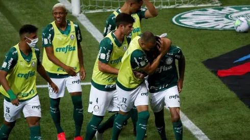 Benjamín Kuscevic comenzó en el banco del Palmeiras