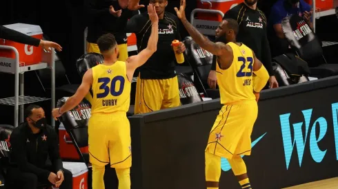 Curry y James jugaron juntos por primera vez en la historia de la NBA