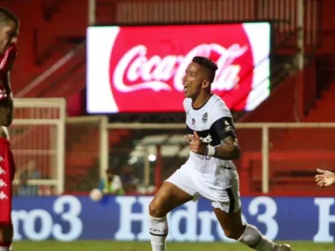 Peñailillo participa en el gol en empate de Unión con Gimnasia