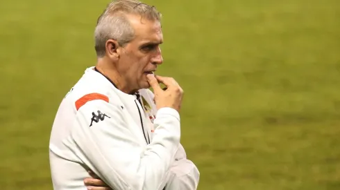 La Unión Española de Jorge Pellicer fue arrasada por Independiente del Valle en la Copa Libertadores.