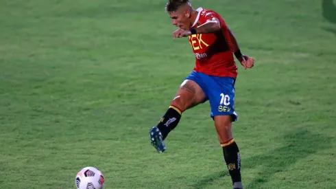 Carlos Palacios jugó su último partido con Unión Española en Ecuador