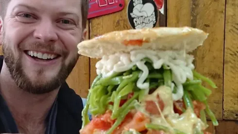 Felipe Sánchez, el hermano de Cristián Sánchez, grabó un video para disculparse por la "broma" de los coreanos que se hizo desde su empresa.