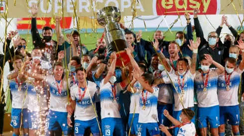 La UC iba 2-0 abajo ante Colo Colo y lo dio vuelta con todo para ganar 4-2 y ser titular de la Supercopa.