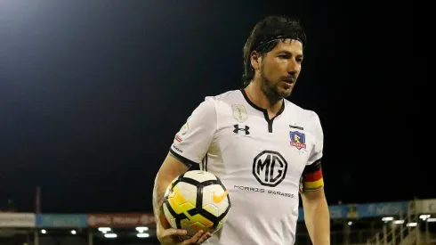 Jaime Valdés se fue en 2019 de Colo Colo y ahora coquetea con su regreso a través de redes sociales