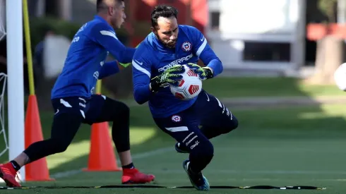 Con Claudio Bravo a la cabeza, la selección chilena jugará su primer amistoso del 2021 ante Bolivia en Rancagua.