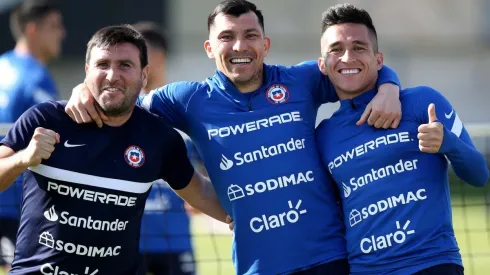 Gary Medel y Bryan Carrasco la pasan bien en la Selección Chilena.