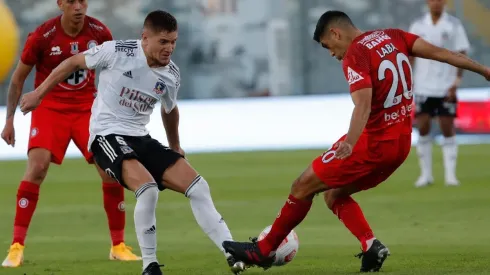 Colo Colo y Unión La Calera partieron con un 0-0 el Campeonato Nacional.