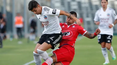 Colo Colo comienza su camino en el Campeonato Nacional recibiendo a Unión La Calera en el Estadio Monumental.