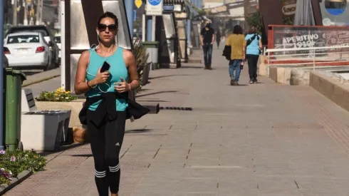 Las actividades deportivas están permitidas solo de manera individual o con personas de la misma residencia.