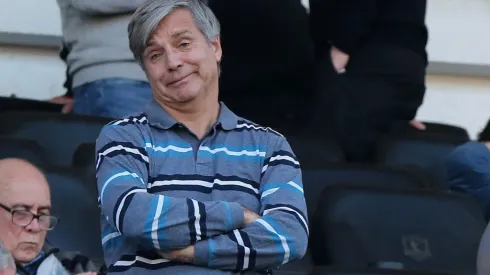 Harold Mayne-Nicholls vive un momento tenso en Colo Colo