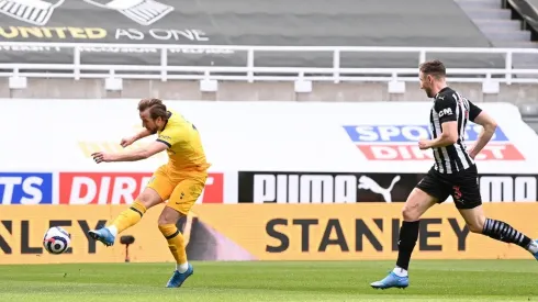 Kane sigue rompiendo redes en la Premier League.