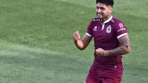 Leyton se alza como el goleador del torneo nacional.