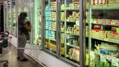 El Gobierno publicó un listado de bienes esenciales