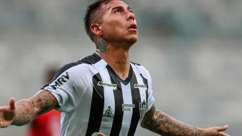 Vargas se llena de elogios en Brasil, dejando chico hasta a Hulk