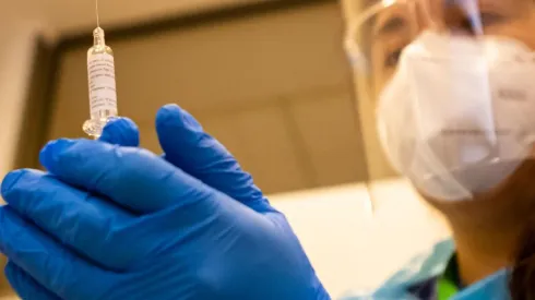 Conoce los detalles de la vacuna contra el covid-19 que requiere una sola dosis