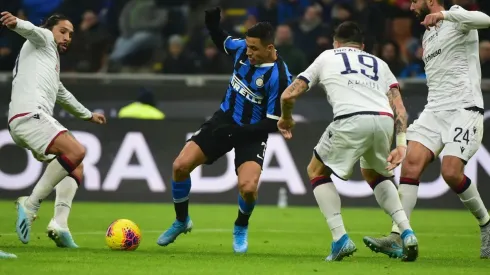 Alexis Sánchez fue titular en el triunfo de Inter sobre Cagliari con gol de Matteo Darmian, victoria que ratifica el favoritismo al título del cuadro lombardo