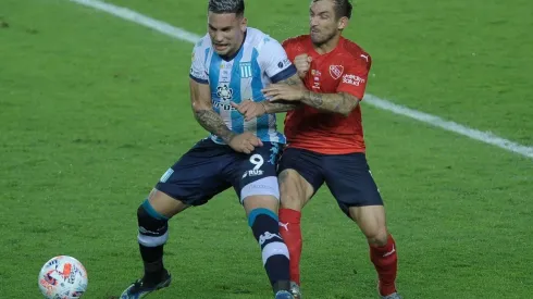 Enzo Copetti, de Racing, marcó el único gol del Clásico de Avellaneda.