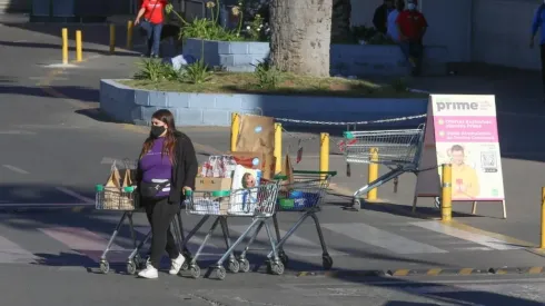 Pese a las limitaciones de productos a la venta, los supermercados siguen siendo un importante centro de abastecimiento.