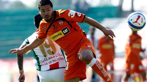 El delantero ratificó la noticia por redes sociales.