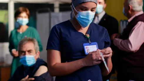 Conoce a quién le toca vacunarse este jueves 15 de abril