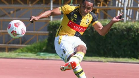 Tapia destacó el rol de Beausejour y Carmona ante Barnechea