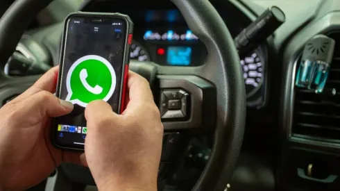 La red social permite silenciar chats de por vida.