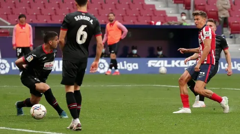 Marcos Llorente selló la goleada del Atlético de Madrid con doblete.
