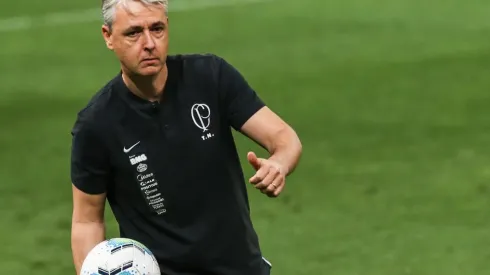 Tiago Nunes será el nuevo entrenador de Gremio.